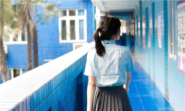 泽库如何找到一个可以帮助我生孩子的女人？