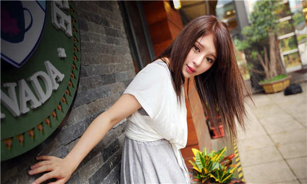 泽库想找一个女性生孩子给报酬-｛找个女人生孩子多少钱｝